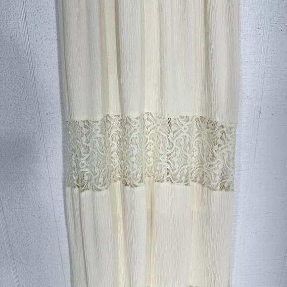 Flying Tomato lace maxi dress cream size XS - Picture 4 of 11